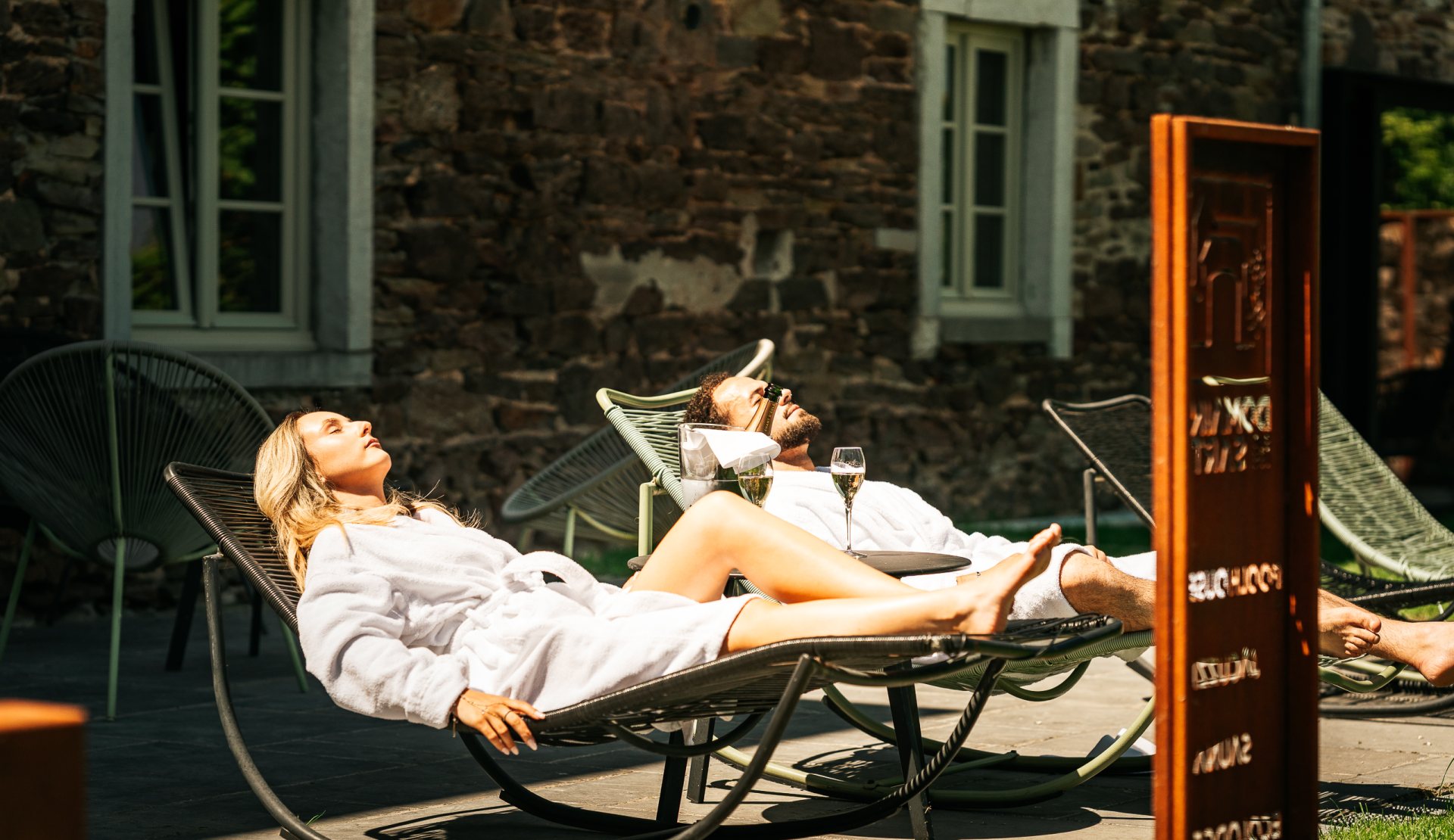 00-domaine-sur-les-sarts-gites-hotel-suites-wellness-spa-ohey-carousel-1781348486.jpg