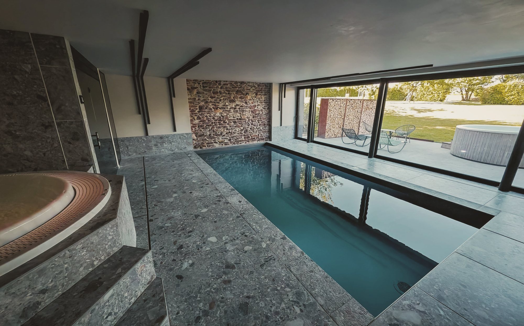 NATURESSENCE SPA 
