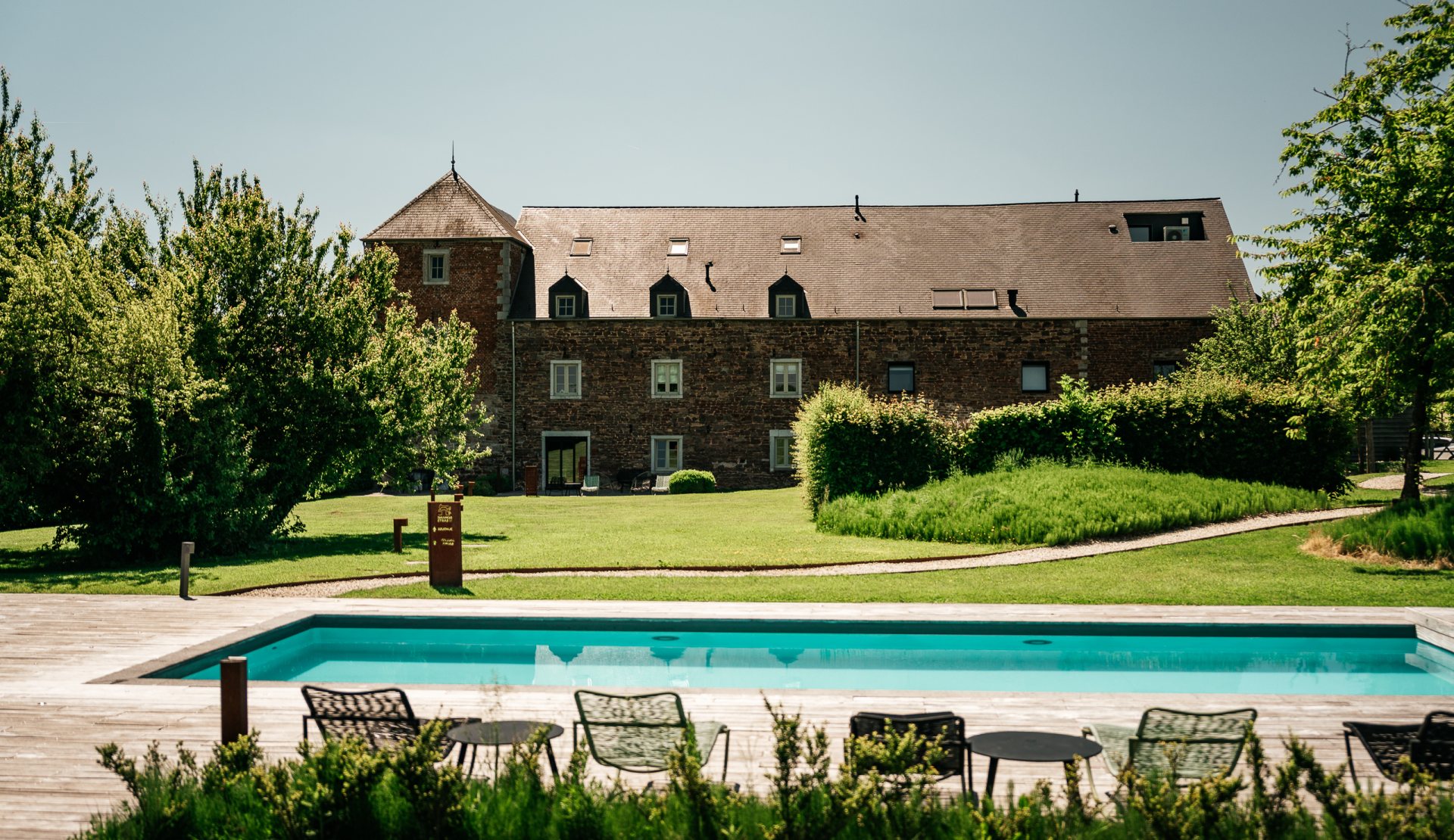 00-domaine-sur-les-sarts-gites-hotel-suites-wellness-spa-ohey-carousel-1781615902.jpg